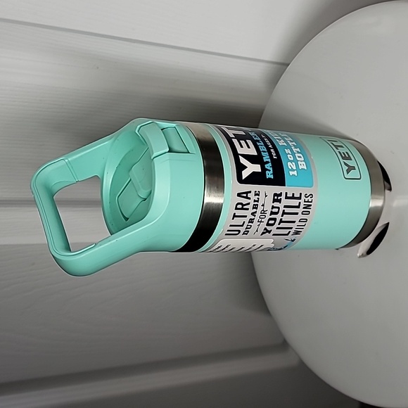 Yeti Rambler Jr - Picture 5 of 6